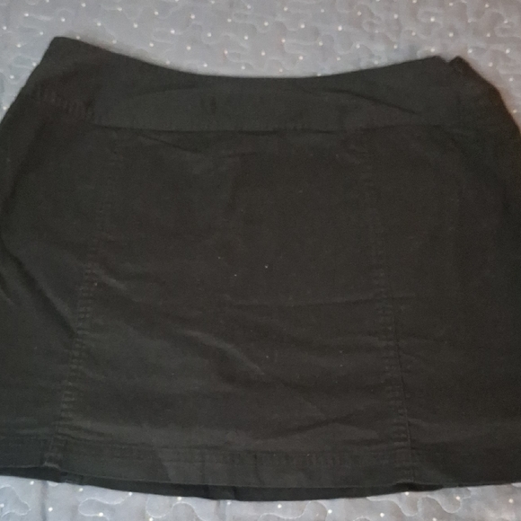 St. John's Bay Black Skirt size 14 - Picture 1 of 7